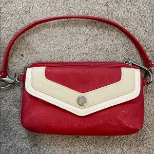 Tiny phone holder (doesn’t fit my phone)